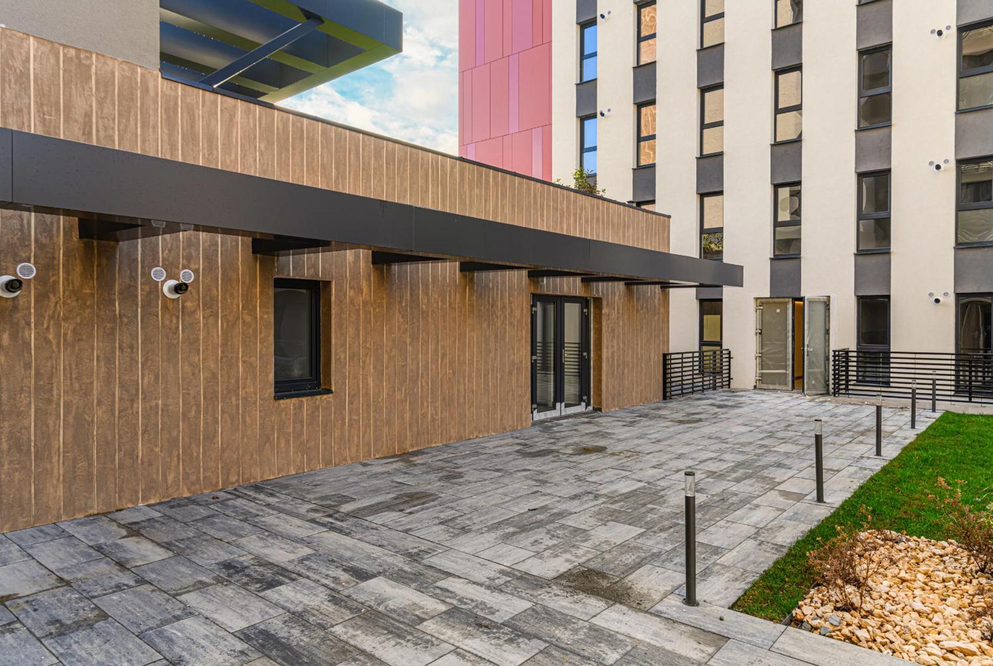 Apartment Luxury Landing Complex Qualis *