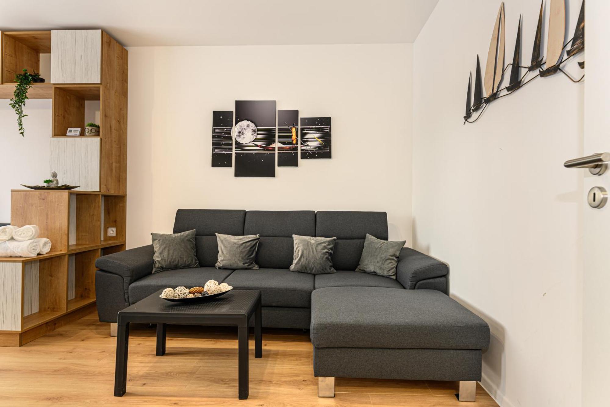 Luxury Landing Complex Qualis Apartment