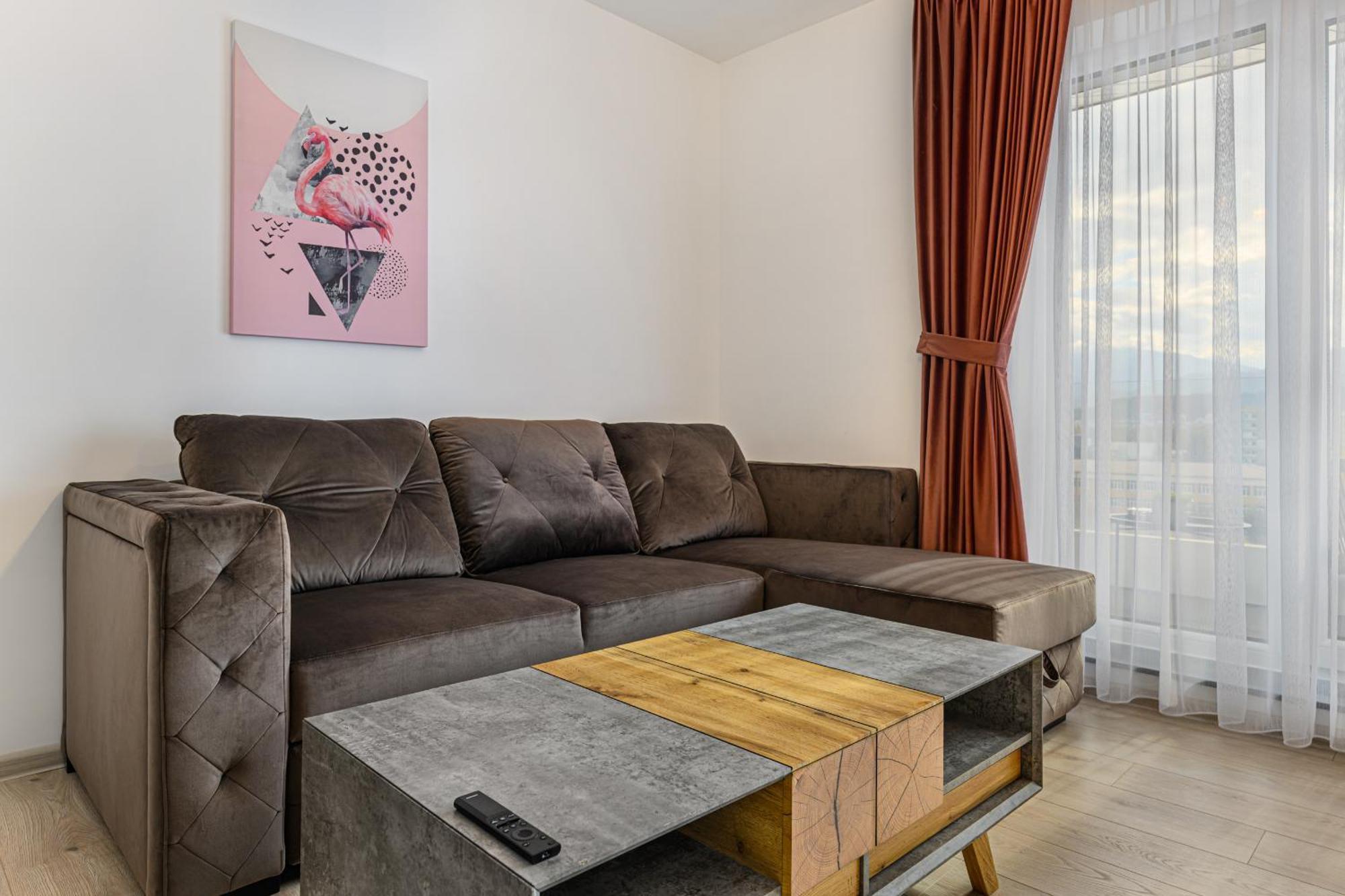 Luxury Landing Complex Qualis Apartment