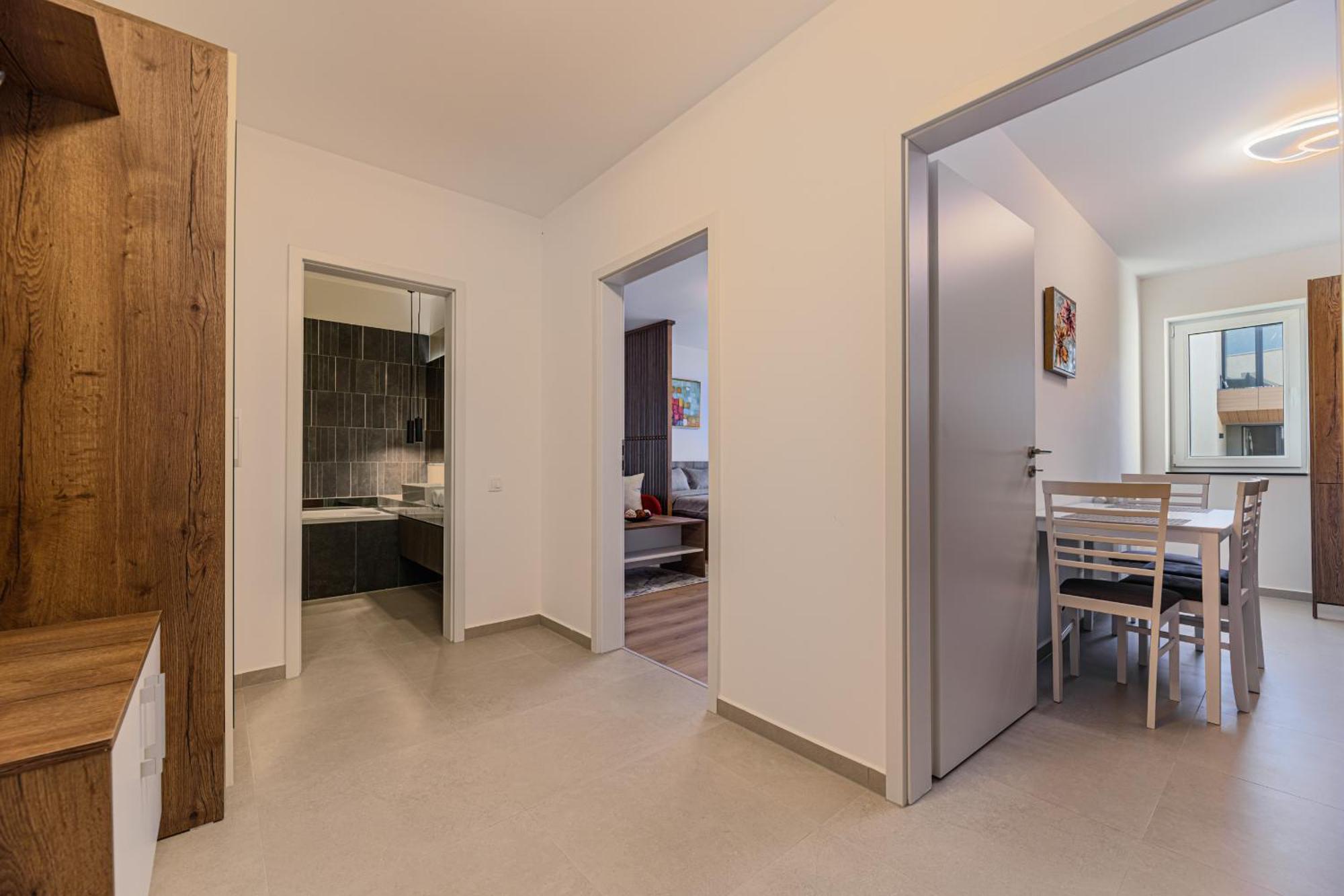 Luxury Landing Complex Qualis Apartment
